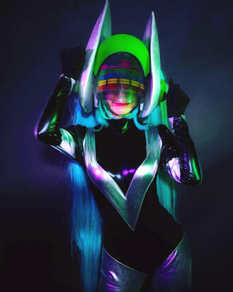 DJ Sona